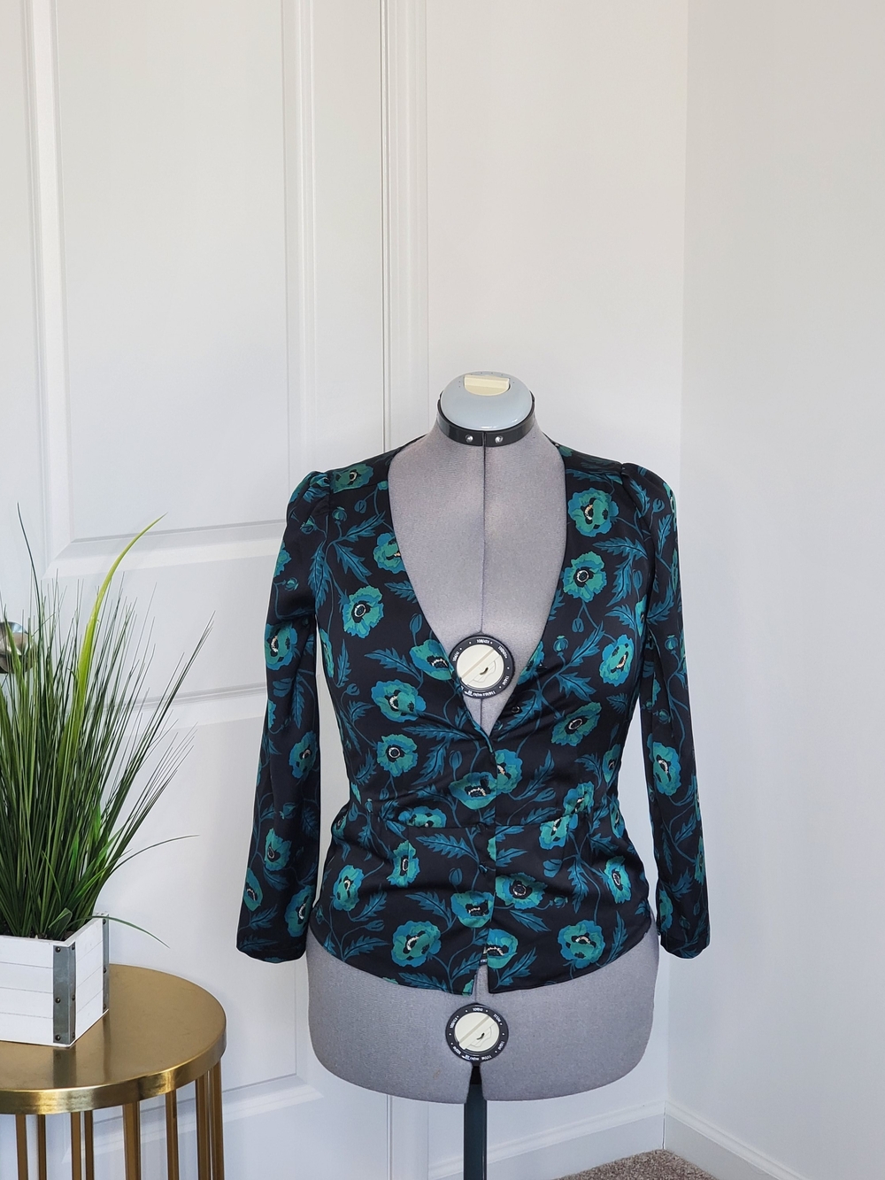 J.Crew Women's V-Neck Satin Peplum, Teal & Black (Size 00)